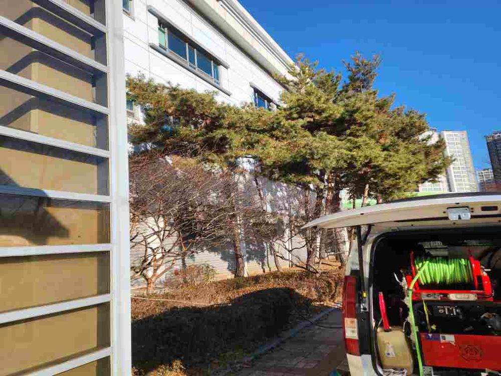 상암동 건물 외부 고압세척 작업